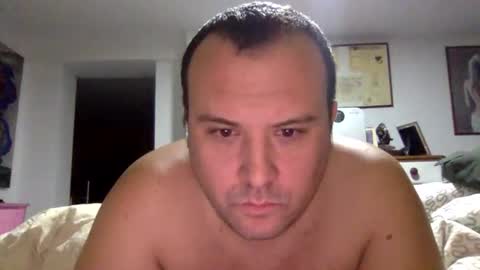 dirme online show from December 17, 2025, 11:11 pm