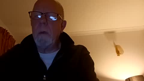 dirtboy_1 online show from June 13, 2026, 10:29 pm