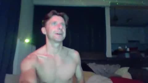 dirty_little_duo online show from May 17, 2026, 10:39 pm