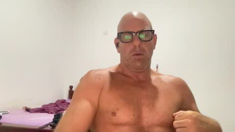 Snapshot of dirtydanlondon chatting on February 25, 2026, 12:09 am Dirtydanlondon online show from February 25, 2026, 12:09 am