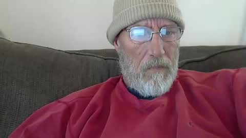 Snapshot of dirtynastyoldman chatting on December 1, 2025, 8:14 pm dirtynastyoldman online show from December 1, 2025, 8:14 pm