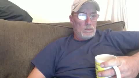 Snapshot of dirtynastyoldman chatting on April 3, 2026, 3:21 pm dirtynastyoldman online show from April 3, 2026, 3:21 pm