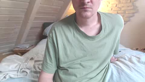 Snapshot of dirtynils0489 chatting on February 21, 2025, 7:23 am Nils online show from February 21, 2025, 7:23 am