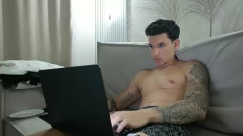 buy tokens with link  online show from May 21, 2026, 9:11 pm