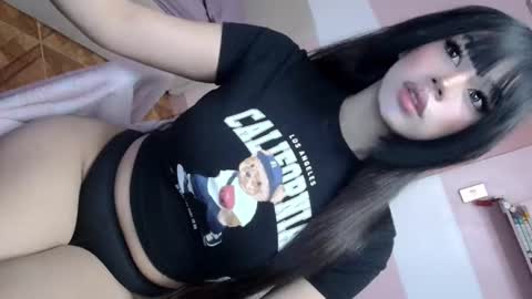 disneycum69_bella online show from February 12, 2026, 2:28 am