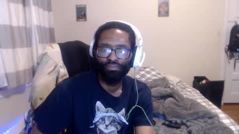 Snapshot of disr3sp3ctfully_dipp3d chatting on September 22, 2025, 5:42 am Your Best Worst Nightmare online show from September 22, 2025, 5:42 am