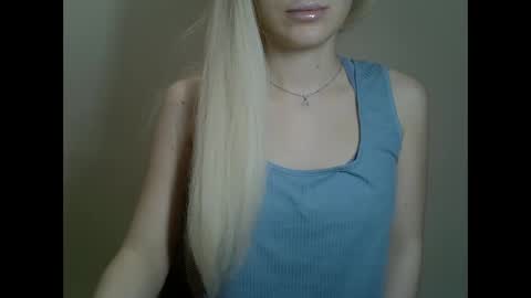 Snapshot of ditamilton chatting on January 10, 2025, 3:06 pm DitaMilton online show from January 10, 2025, 3:06 pm
