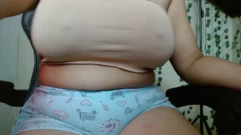 Snapshot of divadirty chatting on March 9, 2025, 12:09 pm Mari online show from March 9, 2025, 12:09 pm