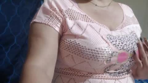 Snapshot of diviina chatting on June 10, 2026, 4:50 pm diviina online show from June 10, 2026, 4:50 pm