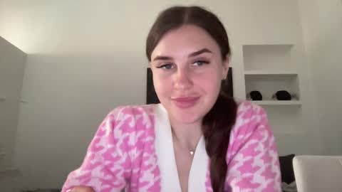 Valerie online show from March 6, 2025, 10:09 am