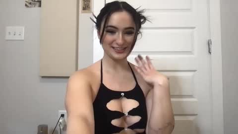 Snapshot of divinehips chatting on January 12, 2025, 5:01 pm Divine Hips online show from January 12, 2025, 5:01 pm