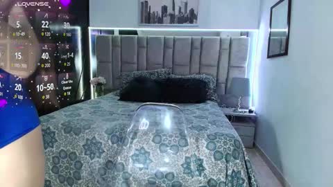 divinepearl online show from October 18, 2025, 7:03 pm