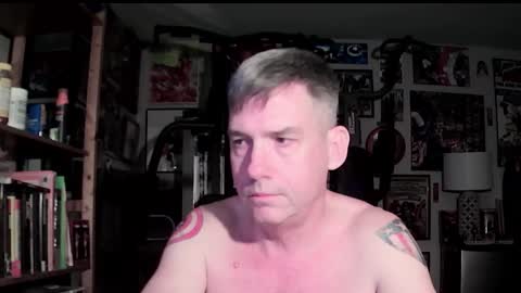 dix_handley_50 online show from March 11, 2026, 3:23 am