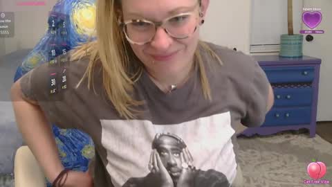 Snapshot of dixie_comanche chatting on April 1, 2026, 2:34 am dixie_comanche online show from April 1, 2026, 2:34 am