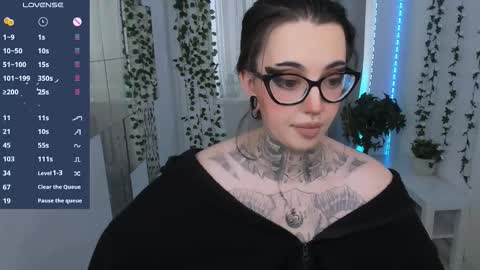 Snapshot of dixipixi_ chatting on March 27, 2026, 8:26 am dixipixi_ online show from March 27, 2026, 8:26 am