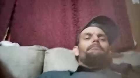 Snapshot of dixonbird41 chatting on February 24, 2025, 4:38 am dixonbird41 online show from February 24, 2025, 4:38 am