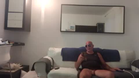 dixy6969 online show from July 7, 2026, 8:13 pm