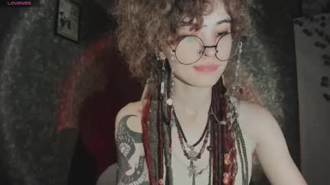 Dizer online show from September 21, 2025, 3:02 pm