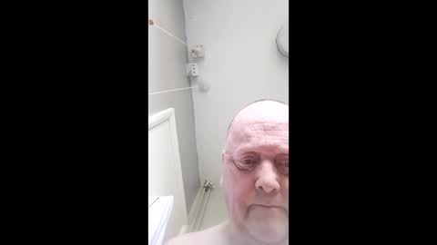 dj59215829 online show from April 2, 2026, 3:42 pm