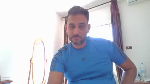 djac1987 online show from September 10, 2025, 7:41 am