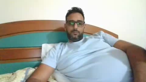 djac1987 online show from September 21, 2025, 4:19 pm