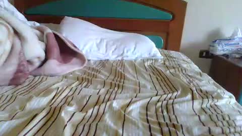 djac1987 online show from October 11, 2025, 11:42 am