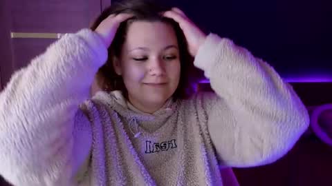 Jenia online show from October 15, 2025, 3:06 am