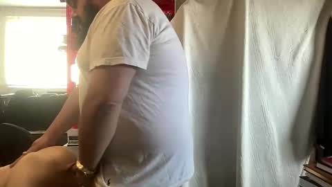 Snapshot of djfreeque chatting on October 19, 2025, 5:24 pm djfreeque online show from October 19, 2025, 5:24 pm