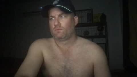 Snapshot of djswpy chatting on March 11, 2026, 9:37 am TriflinYoBitch online show from March 11, 2026, 9:37 am