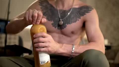 Silverhand online show from September 19, 2025, 5:53 am