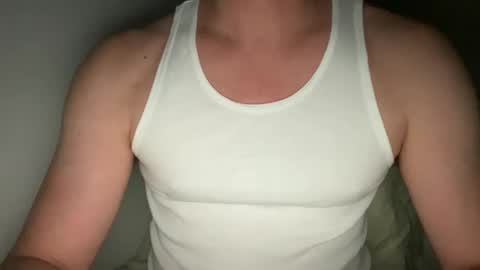 Snapshot of dljock222 chatting on December 21, 2024, 12:49 pm DLJock222 online show from December 21, 2024, 12:49 pm