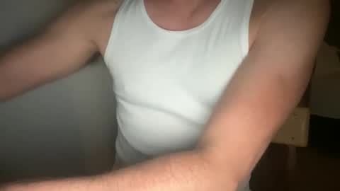 Snapshot of dljock222 chatting on November 16, 2025, 11:32 pm DLJock222 online show from November 16, 2025, 11:32 pm