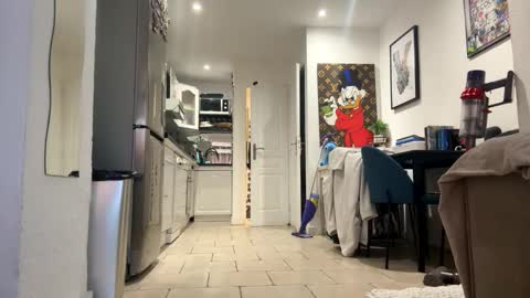 dmot2024 online show from December 1, 2025, 8:30 am