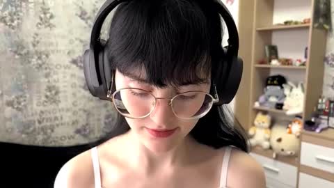 Snapshot of dodiebabikian chatting on September 20, 2025, 12:06 pm Annie PVT IS OPEN online show from September 20, 2025, 12:06 pm