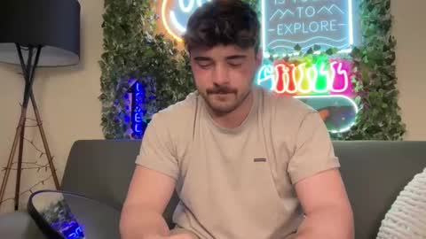 GIJO online show from February 26, 2026, 1:48 am