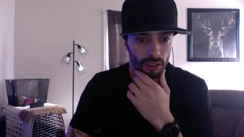 Snapshot of doingmek9 chatting on February 23, 2025, 2:35 pm doingmek9 online show from February 23, 2025, 2:35 pm