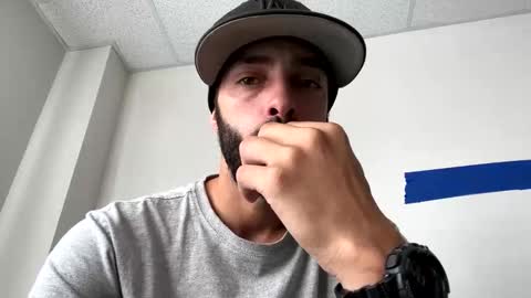 Snapshot of doingmek9 chatting on October 19, 2025, 1:12 pm doingmek9 online show from October 19, 2025, 1:12 pm