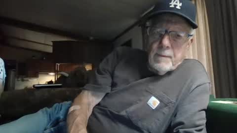 Snapshot of doingmyself69 chatting on June 3, 2026, 2:44 pm doingmyself69 online show from June 3, 2026, 2:44 pm