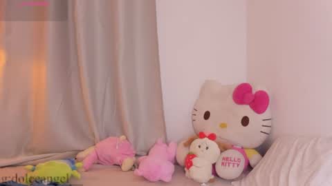 Snapshot of dolceangel__ chatting on June 23, 2026, 2:42 am Blair online show from June 23, 2026, 2:42 am