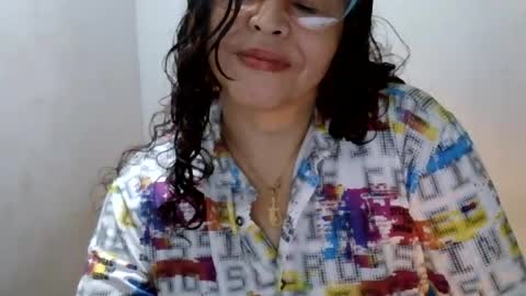 doll78latin online show from August 10, 2026, 12:04 am