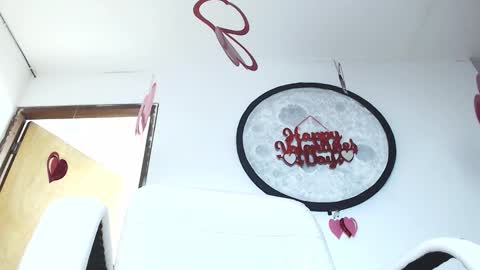 Snapshot of doll_and_thebrown chatting on February 16, 2026, 1:24 am doll_and_thebrown online show from February 16, 2026, 1:24 am