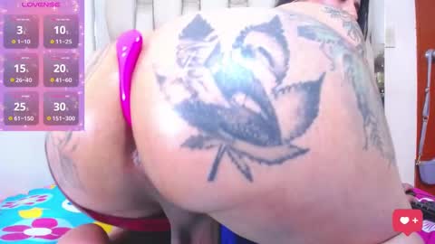 Snapshot of doll_coquette chatting on January 15, 2025, 1:41 pm Heilen Niikol online show from January 15, 2025, 1:41 pm