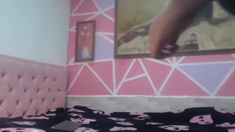 Snapshot of doll_rihana chatting on March 6, 2026, 8:27 pm doll rihana online show from March 6, 2026, 8:27 pm