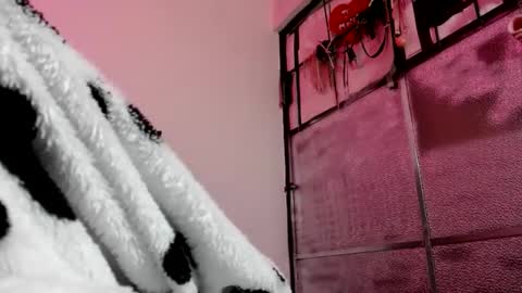 Snapshot of doll_sary chatting on February 2, 2025, 4:15 am Catherine XXX online show from February 2, 2025, 4:15 am