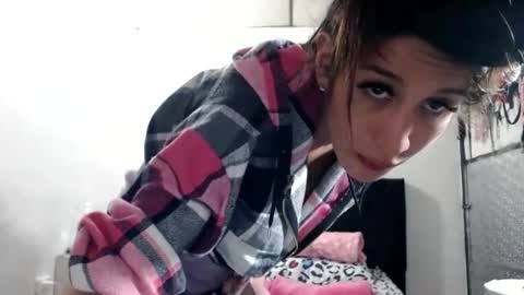 Snapshot of doll_sary chatting on March 5, 2025, 8:00 pm Catherine XXX online show from March 5, 2025, 8:00 pm