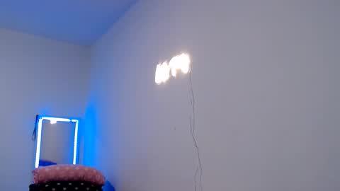 Snapshot of doll_sary chatting on March 2, 2026, 11:11 pm Catherine XXX online show from March 2, 2026, 11:11 pm