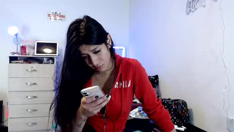 Snapshot of doll_sary chatting on March 5, 2026, 12:06 am Catherine XXX online show from March 5, 2026, 12:06 am