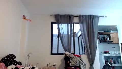 Snapshot of doll_sary chatting on March 16, 2026, 9:41 pm Catherine XXX online show from March 16, 2026, 9:41 pm