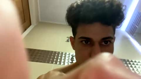 DollarHot30 online show from December 15, 2024, 7:35 am