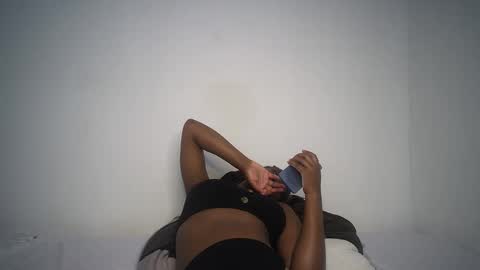 Snapshot of dollberry chatting on January 11, 2025, 6:12 pm dollberry online show from January 11, 2025, 6:12 pm